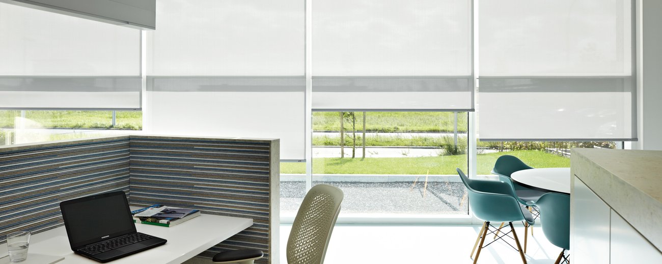 Roller Blinds - Easy operation - LiteRise